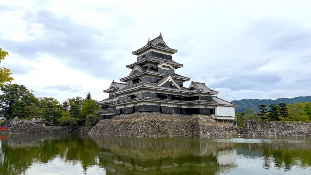 松本城