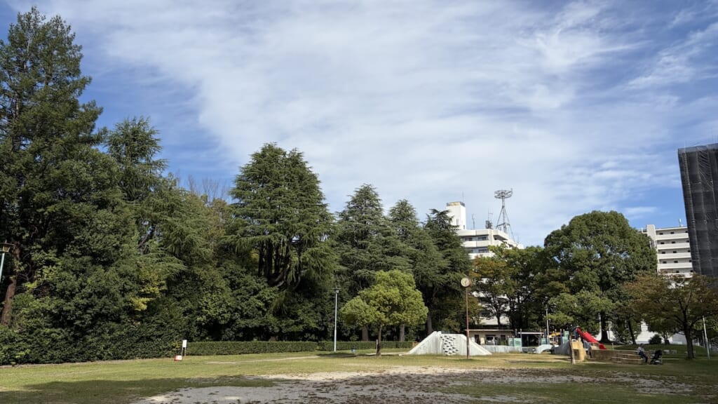 上前津の公園